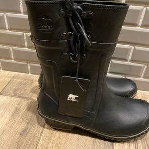 Sorel Conquest Carley Glow boot